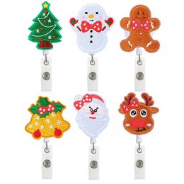 10 Pcs/Lot Fashion Key Ring Nursing Accessories Christmas Tree Snowman Bell Retractable Holiday Felt ID Badge Holder Reel For Nurse Gift