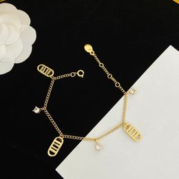 Classic Designer Bracelet For Women Gold Pendant Necklaces Designers Luxury Jewelry Necklace Bracelets Thanksgiving Day Gift F22102405