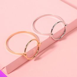 Charm Bracelets Wholesale 5 Hollow Circle Fashion Classic Sweet Romantic Girl Ladies Jewelry Gift 2 Color Metal 2022 Summer