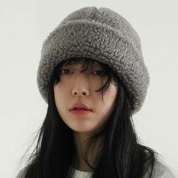 Beanie/Skull Caps INS Autumn Winter Hats For Women Soft Lambswool Russian Hat Ladies Cute Snow Men Beanie Cold Hat Gorros T221020