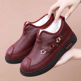 Winter Mother Boots Fashionable Embroidered With Velvet Thick Sole Warm Outdoor Comfortable Leisure Non-Slip Women's Shoes