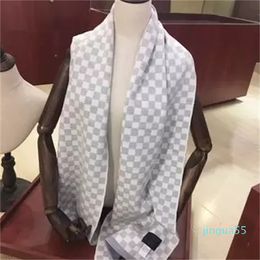 Scarves Cashmere Lady Stoles Grid Casual Fashion Designer Womens Mens Silk Scarf