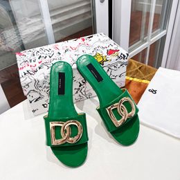 Luxus Slipper Designer Sandale Italien Marke Slides Damen Hausschuhe Flache Unterseite Flip Flop Sneakers Stiefel Freizeitschuh von top99 036