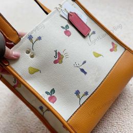 5A Tote Bag Designer Leather canvas patchwork Crossbody wallets fashion handbags Exquisite For Women Classic Famous Brand Shopping Purses221025
