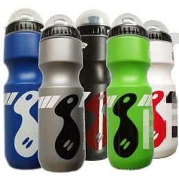 Botella de agua para bicicletas para bicicletas de monta￱a de 750 ml con cubierta de polvo PC Plas de pl￡stico Agua Drinkware Accesorio de ciclismo
