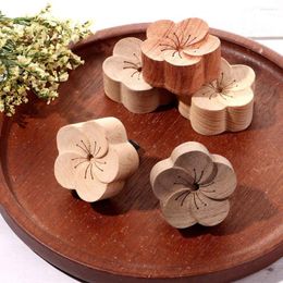 Fragrance Lamps Flower Shape Aroma Essential Oil Diffuser Wooden Diffused Wood For Sleep Car Decorate