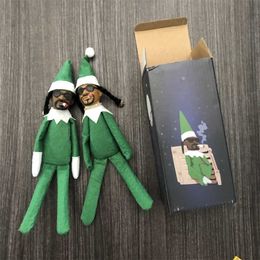 With Box Green Purple Snoop on the Stoop Christmas Elf Dolls Spy on A Bent Toys Xmas New Year Festival Party Decorations Black Man Dolls Party FAVOR Ornament T1026AJPC