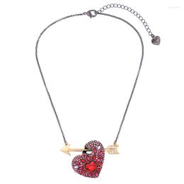 Choker Bulk Price Black Gold Chain Short Necklace Romantic Jewelry Fashion Red Crystal Heart Arrow Lovely