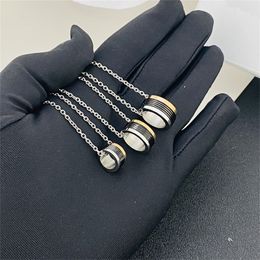 Silver Chain Necklaces Vintage Jewelry Luxury Brand Designer Necklace Fashion Punk Accessories Couple Wedding Pendants Wholesale Jewellry Pendant For Women