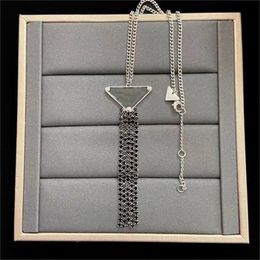 Luxury Brand Designer Jewelry Punk Accessories Couple Pendant Jewellery Christmas Gifts Silver Color Chains Personalized Pendants Necklaces Necklace For Women