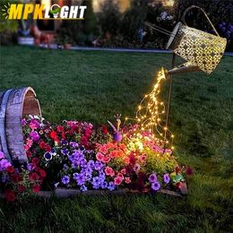 Garden Decorations Solar Powered Wrought Iron Hollow Lamp Trapezoid Watering Can Sprinkles Fairy Light Waterproof Shower Lights Christmas Gardland 221025