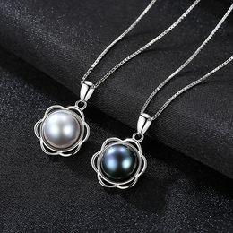 Black Grey Freshwater Pearl Flower s925 Silver Pendant Necklace Korean Fashion Trend Collar Chain Temperament Necklace Accessories Gift