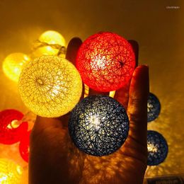 Strings 10 LED Cotton Ball String Lights Battery Operated Colourful Garland Fairy For Home Wedding Christmas Party Outdoor Decors