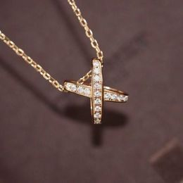 Kreuz x Diamant-Halskette für Damen, klassische Designer-Anhänger-Halskette für Damenschmuck