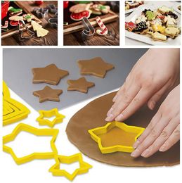 Baking Moulds Christmas Tree Fondant Biscuit Mould Flower/heart/Stars Shape Cookie Cutter Cake Decorating Xmas Navida