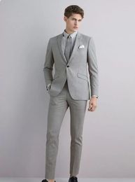 Men's Suits Fashion Light Grey Men Suit Tailor-Made 2 Pieces Blazer Pants One Button Formal Business Causal Party Host Tailored