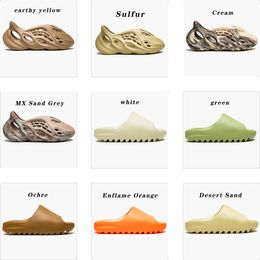 Designer shoes Onyx Ochre Grey sandal Outdoor 36-47 Summer Slippers Pure Rnnr Cream Clay Moon White Rock Sage Desert Sand Slippers slide Black