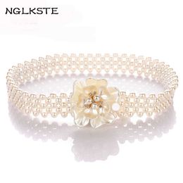 Belts Fashion Ladies belt Faux Pearl Flower waist chain high quality clothing with a simple woman waist belt collocation straps T221028
