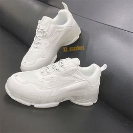 2022 Triple S Clear Sole Casual Shoes Chunky Men Women Sneaker Grey Rainbow Turquoise Light Tan Beige Grey Fluo Height Increase Vintage Mens Chaussures 36-44 x28