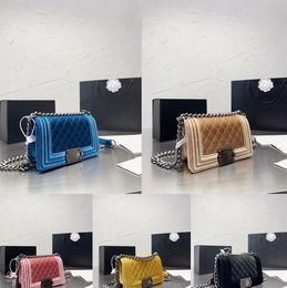 Classic Velour Shoulder Bags Designer Rhombus Lattice Flip Envelope Bag Women Fashion Chain Handbag Winter Leisure Plain Letter Messenger Bag