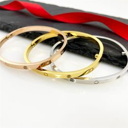 Luxury designer bracelets love Bangle Silver Rose Gold Screwdriver for Men Woman Bracelet Fashion accessories couples Jewelry With Velvet Bag