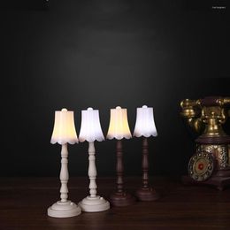 Table Lamps European Style Night Light Retro Small Lamp Unplugged Sleep Nostalgic Bedside Dormitory Bedroom Eye Protection