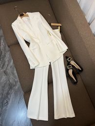 2022 Autumn White / Black Solid Colour Two Piece Pants Sets Long Sleeve Notched-Lapel Single-Button Blazers Top & High Waist Flare Trousers Pants Suits Set O2O29262