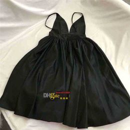 Sexy Partykleid im Re-Nylon-Stil, Pufferröcke, Taillenzug-Design, Ballkleid, Straps-Midikleider mit umgekehrtem Dreieck