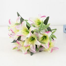 Decorative Flowers Artificial Silk White Lily Bouquet Wedding Pography Green Plant Flower Arrangement Home Living Room Garden Decoration