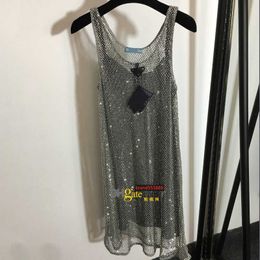 Hip Hop Hohl Kleider Marke Kleid Voll Stud Bling Zwei Stücke Röcke Frauen Outdoor Street Style Luxus Langen Rock