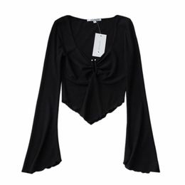 Summer retro threaded trumpet sleeves micro-beam corset V-neck T-shirt women sexy fungus pleated short top women 220307