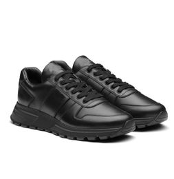 Famous Brands Men Sneaker Shoes Re-Nylon Chunky Rubber Lug Sole Triangle Trainer White Black Breath & Technical Casual Walking EU38-46