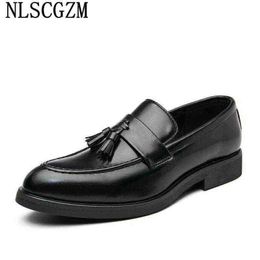 Dres Shoe Loafer Wedding Shoe for Men 2022 Elegant Tassel Classic Zapato De Hombre Vestir Formal 220723