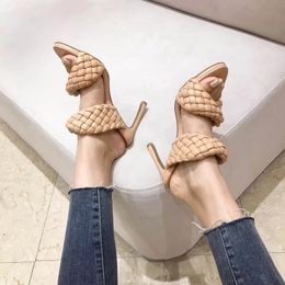 Sandals Woven Rollover Leather Mules high heels Slippers Women flip flop Designer Slides color ladies shoes party sandal for wome