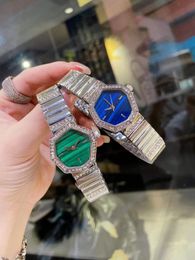 Classic Women Geometric irregular Quartz WristWatch Vintage Green Malachite Watch Female Stainless Steel Strap Zircon Watches Blue Dial Open Bracelet