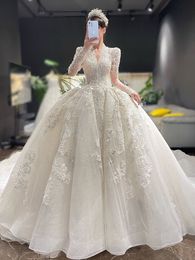 2023 Plus Size Lace A-line Wedding Dress Illusion Long Sleeves Vintage Appliques sequined sweep train Big Bridal Gowns Robe De Mariee Designer Marriage Dresses