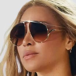 Kedun Avant Garde Toad Shaped Sunglasses Fashion Show Style For Vacation, Party, And Trendy Sun Protection From Eyeraglasses, &Price; | DHgate.Com - Image 4