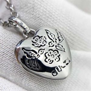 26% DI SCONTO Antica Famiglia Amore Intrepido Ciondolo a forma di cuore Teschio Tigre Uccello Sussurra Fiore Fragranza Collana alta edizione Coppia Personalità Fas