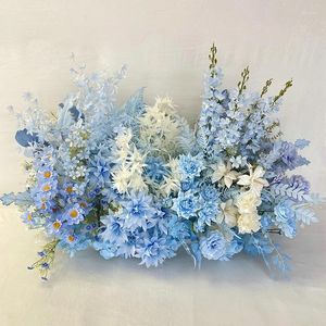 Flores decorativas El casamento luz azul flor pacote padrão personalizado adereços arco pano de fundo festa evento decoração linha artificial seda gramado ao ar livre