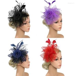Klipy do włosów Pinki z piór kwiatowe nakrycie weselne Ślubne kobiety Fascynatory Clip Ladies Akcesorium na głowę