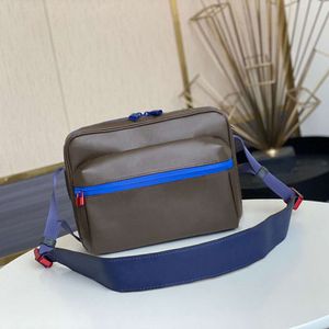 Luxury Designer Messenger Bag Mens Crossbody Bags Genuine Leather cross body bag Purse Fashion Man Shoulder Bag designer bag men