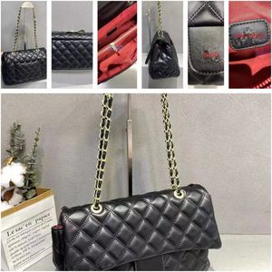 حقيبة Crossbody Mini Bags Bag Bag WOC على شكل حقيبة حقيبة سبرس للنساء حقيبة نسائية كلاسيكية أوروبا والولايات المتحدة حقيبة سلسلة الكتف