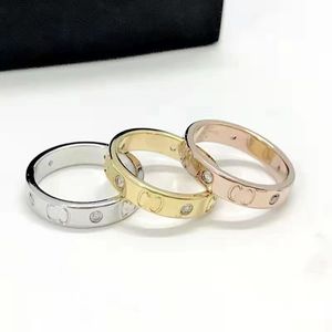 Top-Buchstaben-Ring, Diamant-Stein-Ring für Paare, Liebhaber-Ringe, versilberter Schmuck
