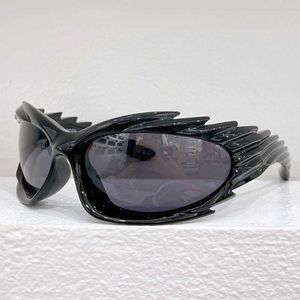 Designer de óculos de sol do retângulo mono em nylon preto BB0041S Glassses de sol Designers de damas gradiente de prata lente grossa lente cheia estreita 650