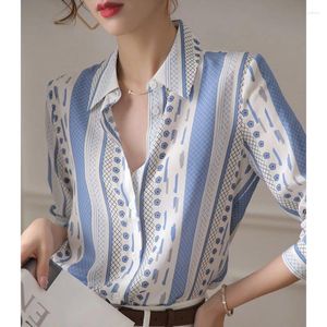 Kvinnors blusar Mulberry Silk Shirts Women Fashion 2024 Feminina kläder för vårens långärmad blå vit vertikal randig vändkrage