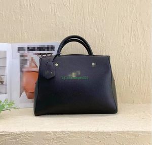 2024 NEW Totes Tote Bag Women Designer Bag Leather Luxurys Handbag Shape Pattern Designers Crossbody Shopper Bags Fashion Travel Purse A05