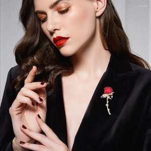 Bow Ties Vintage Fashion Atmospheric Zircon Corsage High-grade Pin Coat Accessories Red Rose Brooch