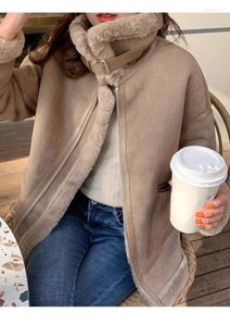 여자 트렌치 코트 고급 모방 양모 양모 코트 여성 따뜻한 캐주얼 한 느슨한 양털 두꺼운 바이커 재킷 옷