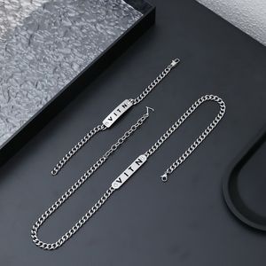 Europe America Fashion ID Necklace Bracelet Men Women Silver-Colour Metal Engraved V Letter Double Diamond Thick Chain Jewelry Sets M01154 M0994M