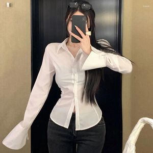 Kvinnors blusar Lucyver 2024 Fashion Spring Up Shirts Women Korean Style Slim Bandage White Shirt Woman Button Långärmblus